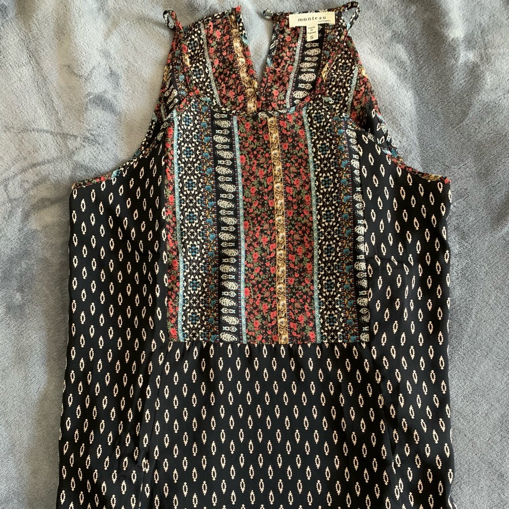 Monteau pattern sleeveless top - Picture 4 of 9